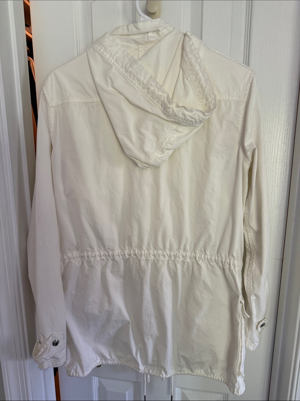 Aritzia White Hooded Utility Jacket - Picture 4 of 4
